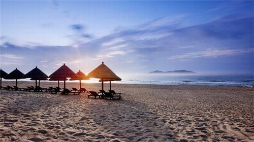 阳新县加盟旋转小火锅哪些项目比较适合新手，趣捞小火锅加盟在阳新县开店怎么样